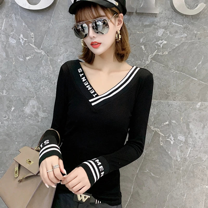 Fashion Sexy V-Neck T-shirt Women New Autumn Winter Tops European Clothes Long Sleeve Camiseta Mujer Bottoming Shirt Tees T9N101