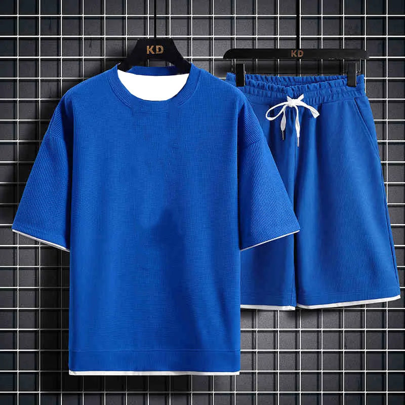 Casual Summer Sports Wear Loose Fit Men Suit USA Trendy Short Sleeves T Shirt 2 Piece Set Lightweight Fashionable Streetwears